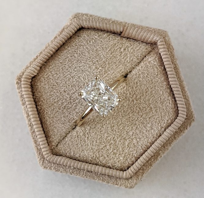 Beth ring - 2.02 carat lab-grown diamond ring
