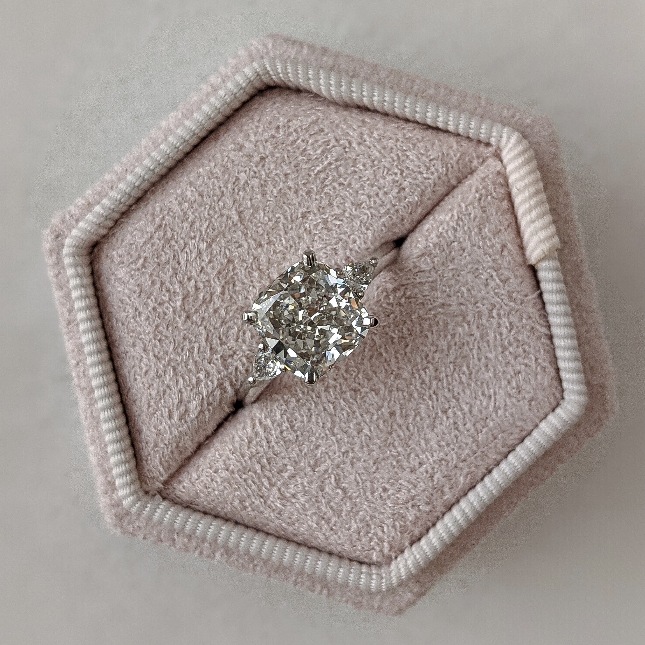Customizable 1.05 Carat Natural Diamond 3 Flowers Ring G SI 14 Karat White  Gold For Sale at 1stDibs | three flower diamond ring, three flower ring,  1.05^14