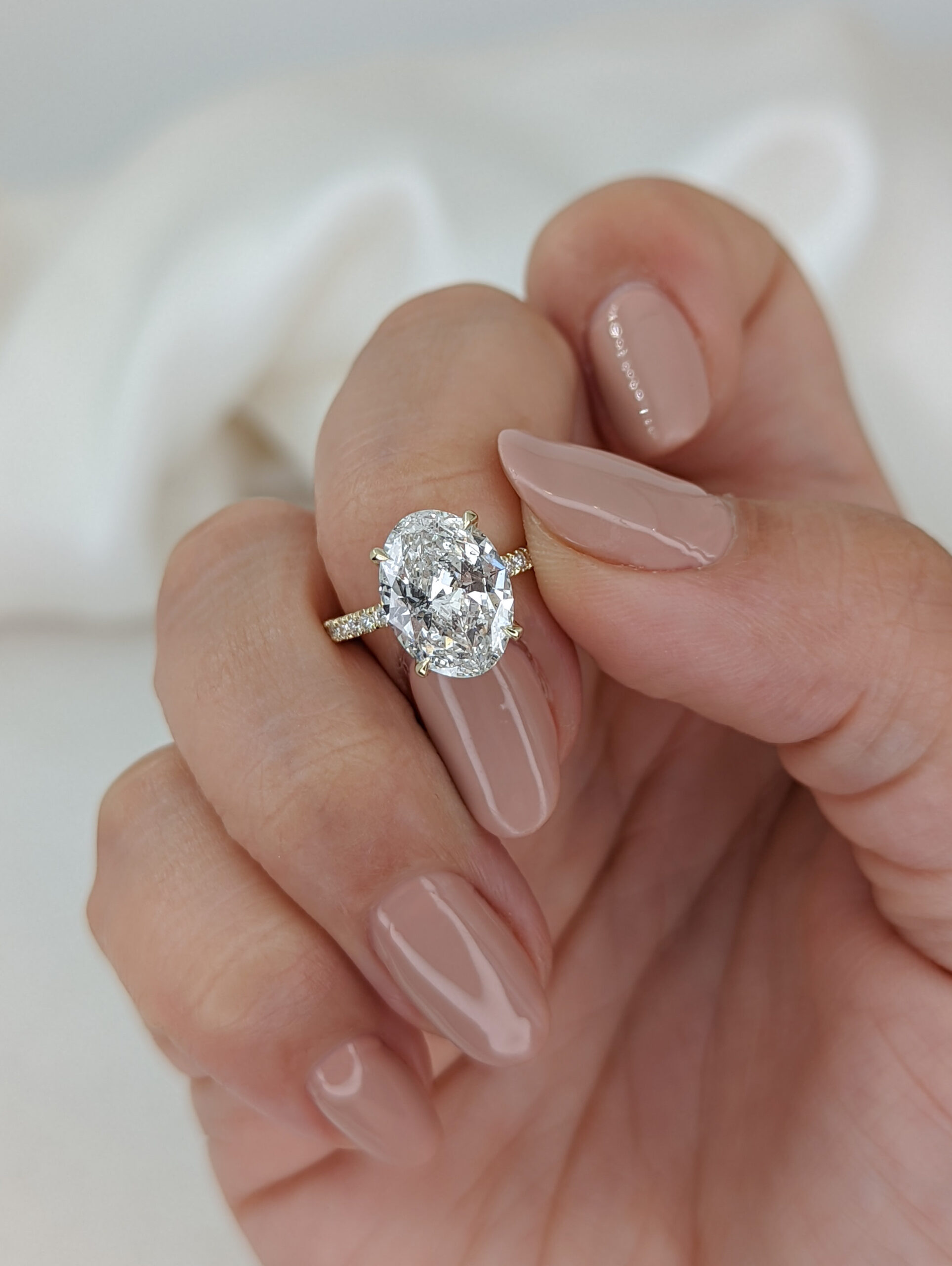 Buy Oval Shaped Diamond Engagement Ring, 2 Carat Oval Shape, 14k White Gold Diamond  Ring, Oval Diamond Ring, Halo Diamond Ring, Engagement Ring Online in India  - Etsy