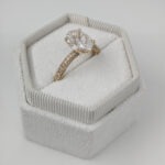 Lilian ring 3.4 carat with side diamonds