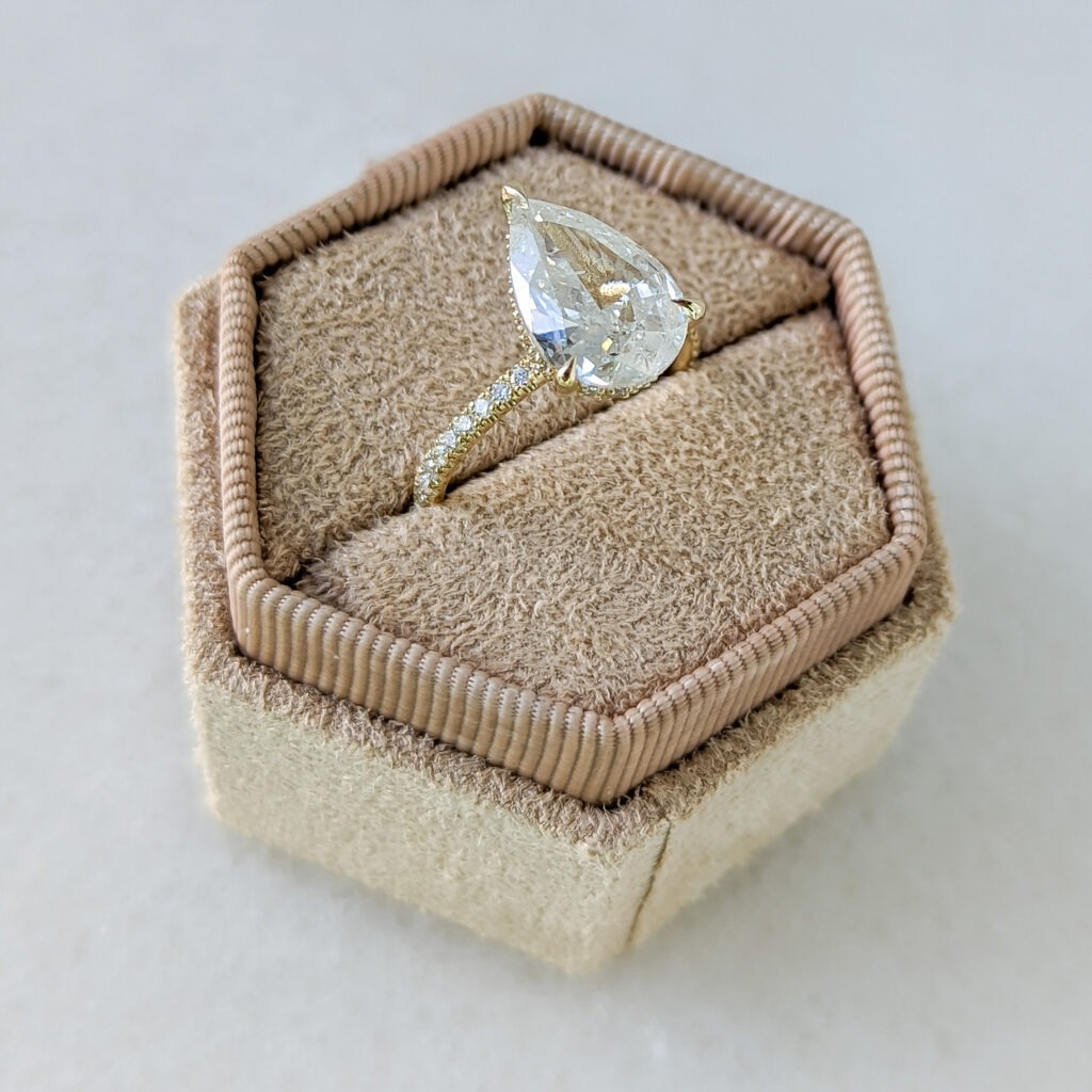 Searcy Cluster Diamond Ring | Consider the Wldflwrs